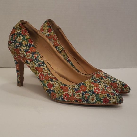 MARAIS USA Colorful Floral Pointed-toe heels - Picture 3 of 8